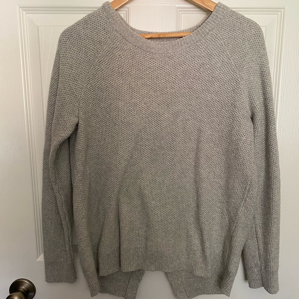 Madewell Gray Split Back Sweater Small - image 1